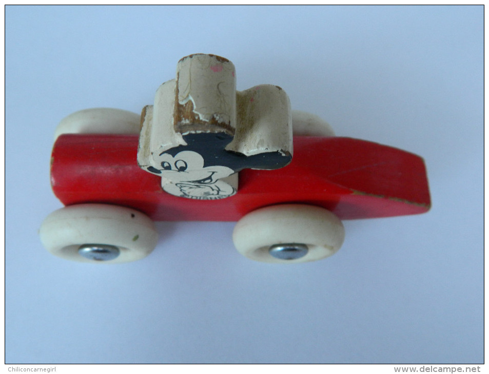 Voiture Mickey en bois - Vilac