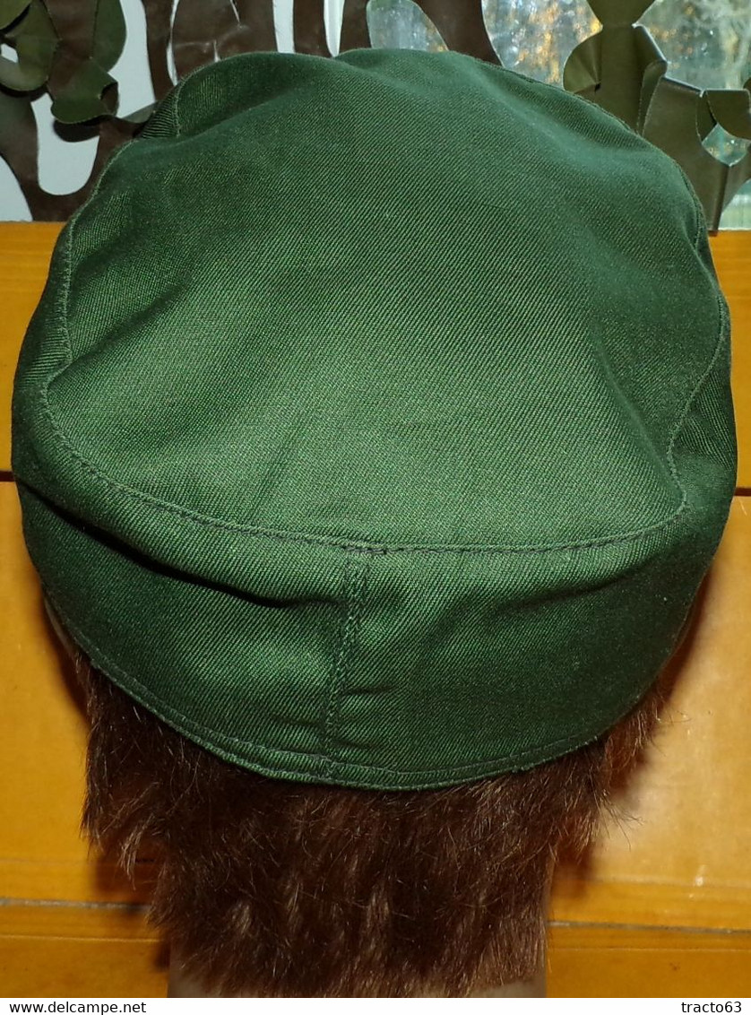 CASQUETTE DE COULEUR KAKI DE TYPE MILITAIRE DE L'ARMEE FRANCAISE , TAILLE 57 , ETAT NEUF VOIR PHOTOS .POUR TOUT RENSEIGN - Casques & Coiffures