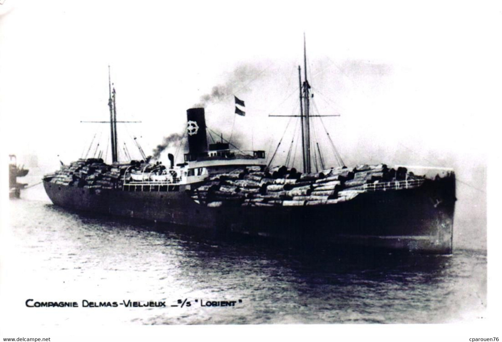 Photo Bateau "Lorient " Delmas Paris Orléans 1921 Newcastle Grande Bretagne Torpillé SM " U 952 " - Barcos