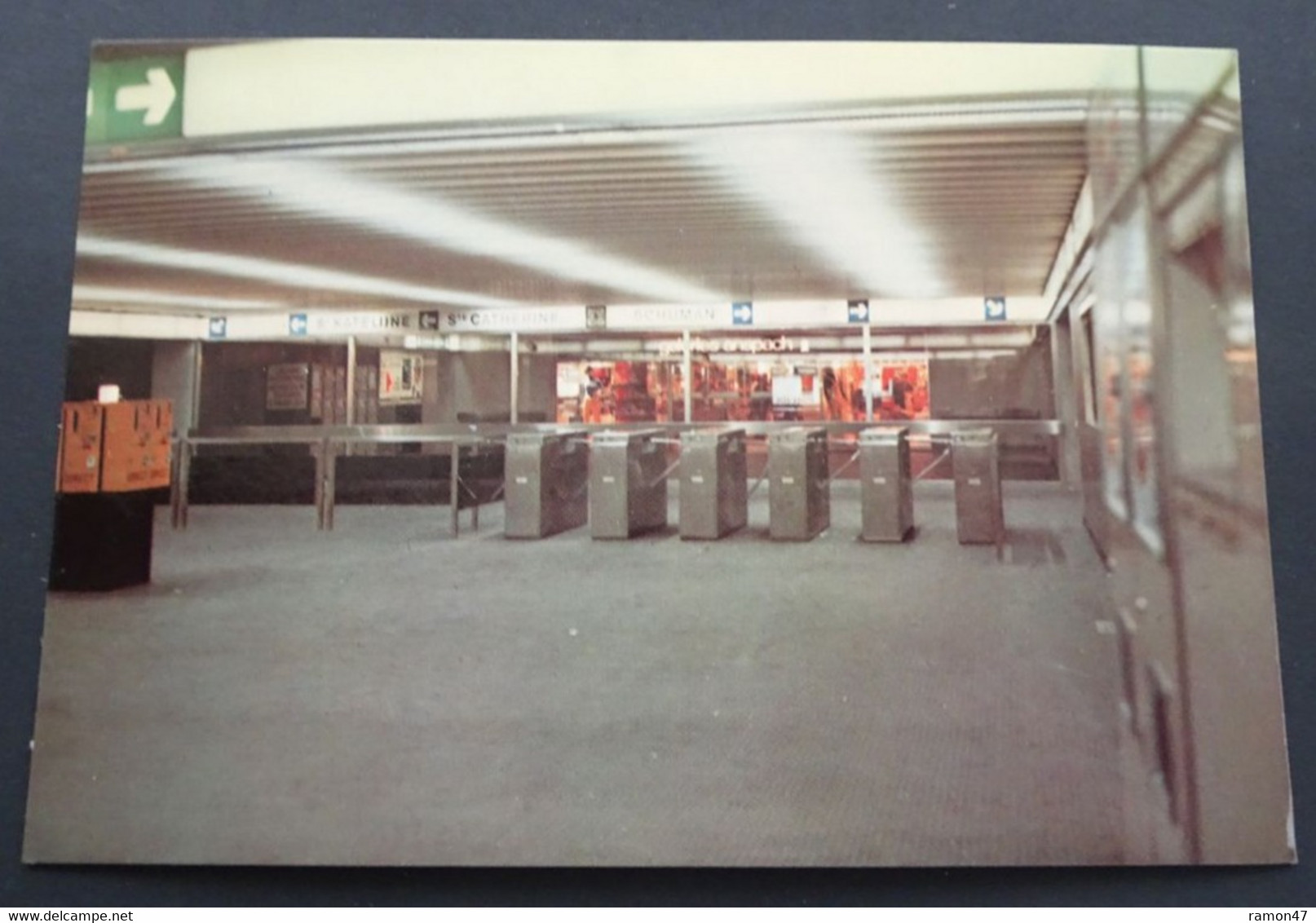 Bruxelles - Metro, L1, "De Brouckère" - Mezzanine - Vervoer (ondergronds)