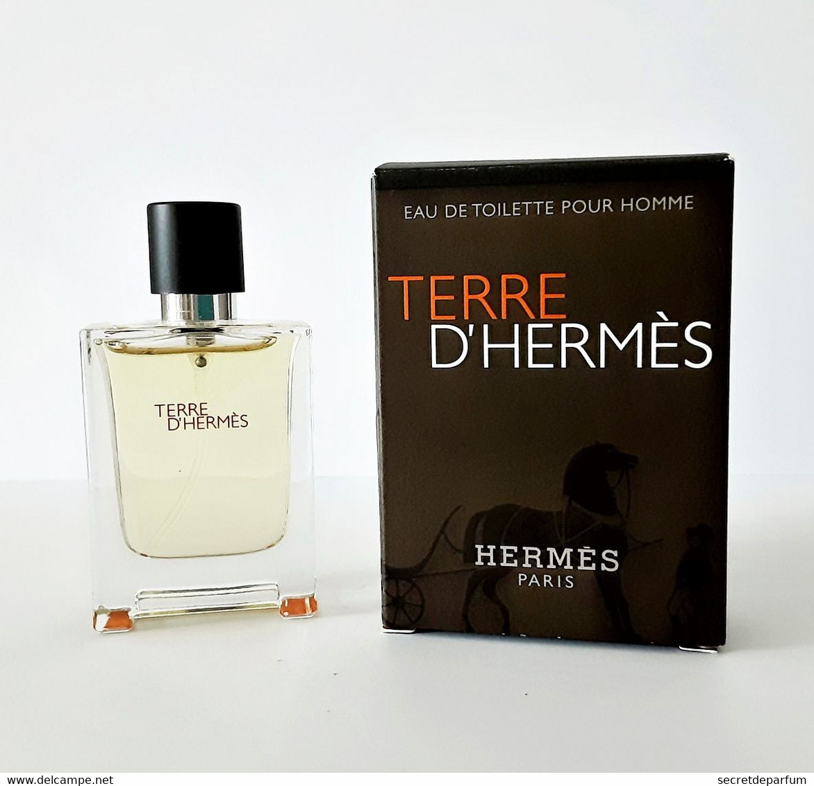 Miniatures De Parfum  TERRE D’HERMÈS  De HERMES   EDT   12.5  Ml + BOITE - Miniaturen Flesjes Heer (met Doos)