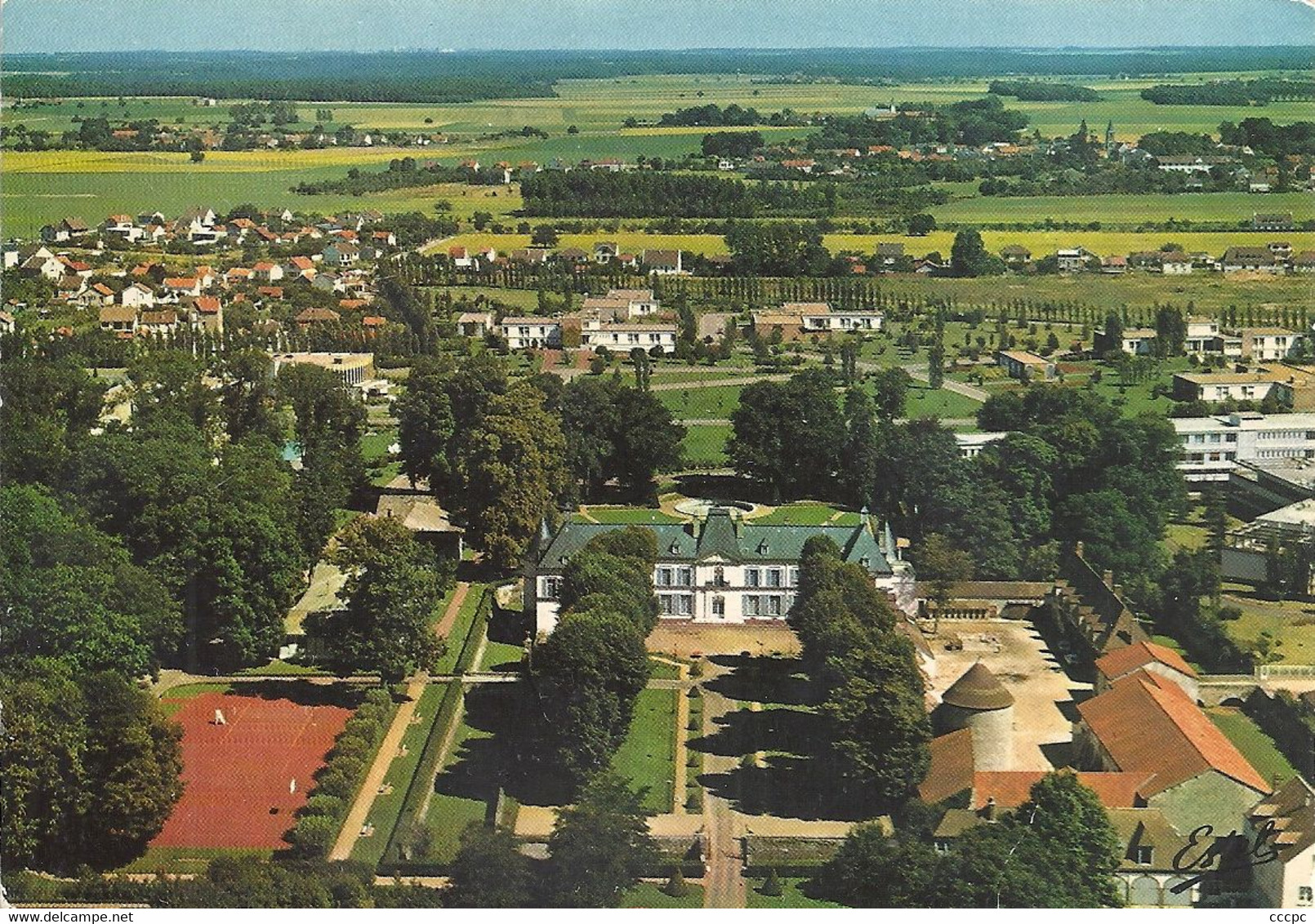 CPSM La Verrière L'institut Marcel Rivière Et Le Château - La Verriere