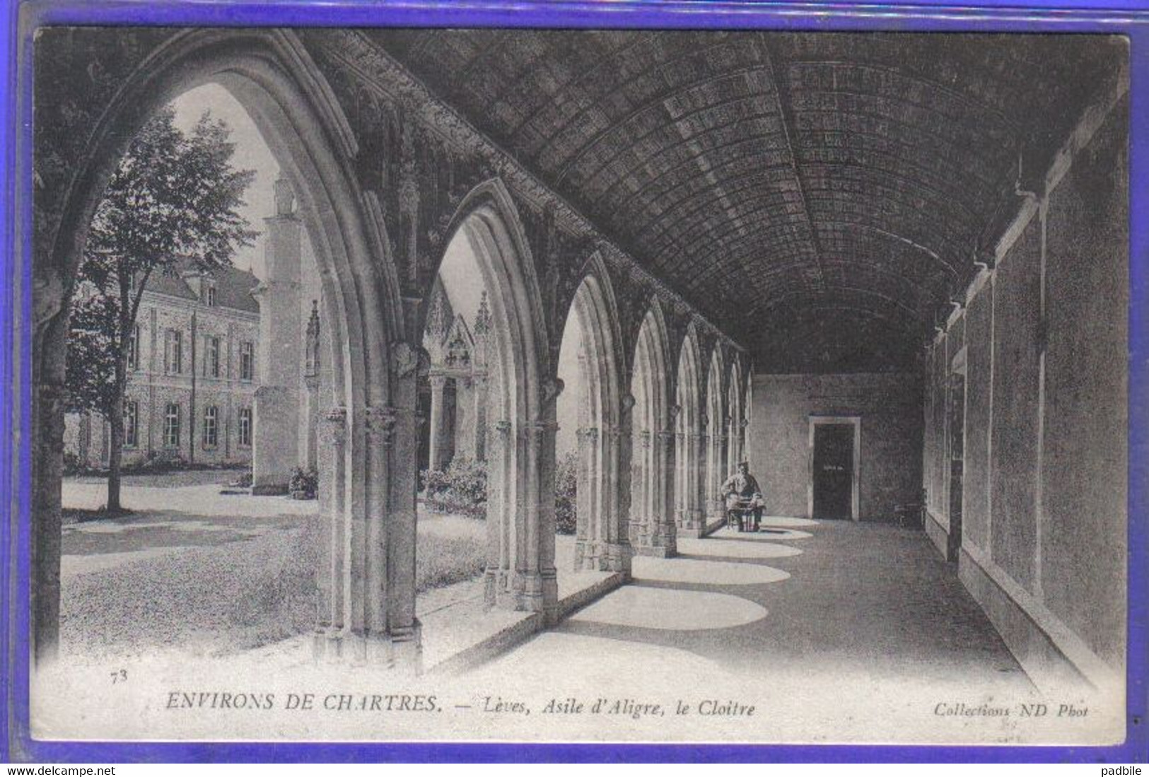 Carte Postale 28. Lèves Asie D'Aligre Le Cloître  Près De Chartres   Très Beau Plan - Lèves