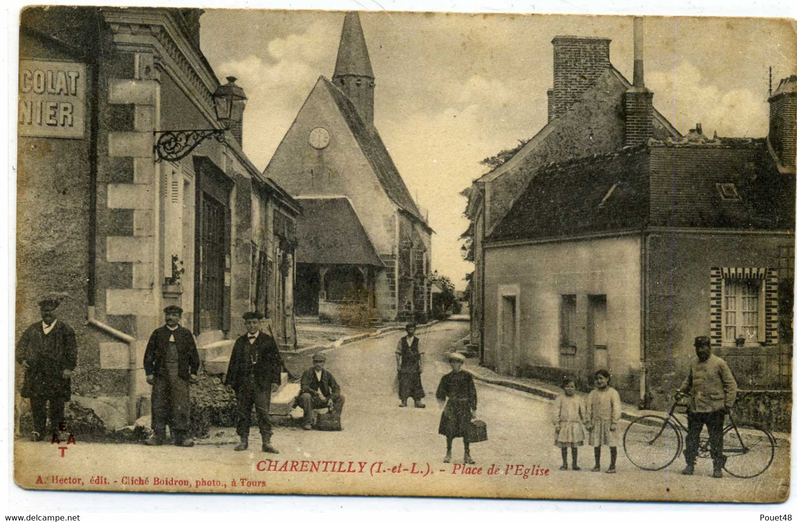 37 - CHARENTILLY - Place De L'Eglise. - Cléré-les-Pins