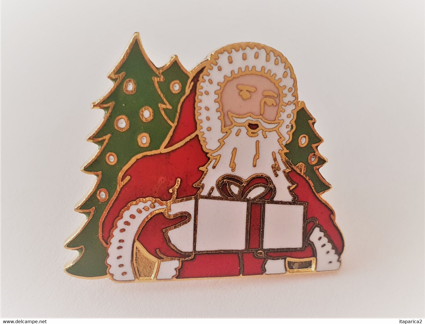 PINS PINS PERE NOEL ARBRE SAPIN ET CADEAUX   / 33NAT - Christmas