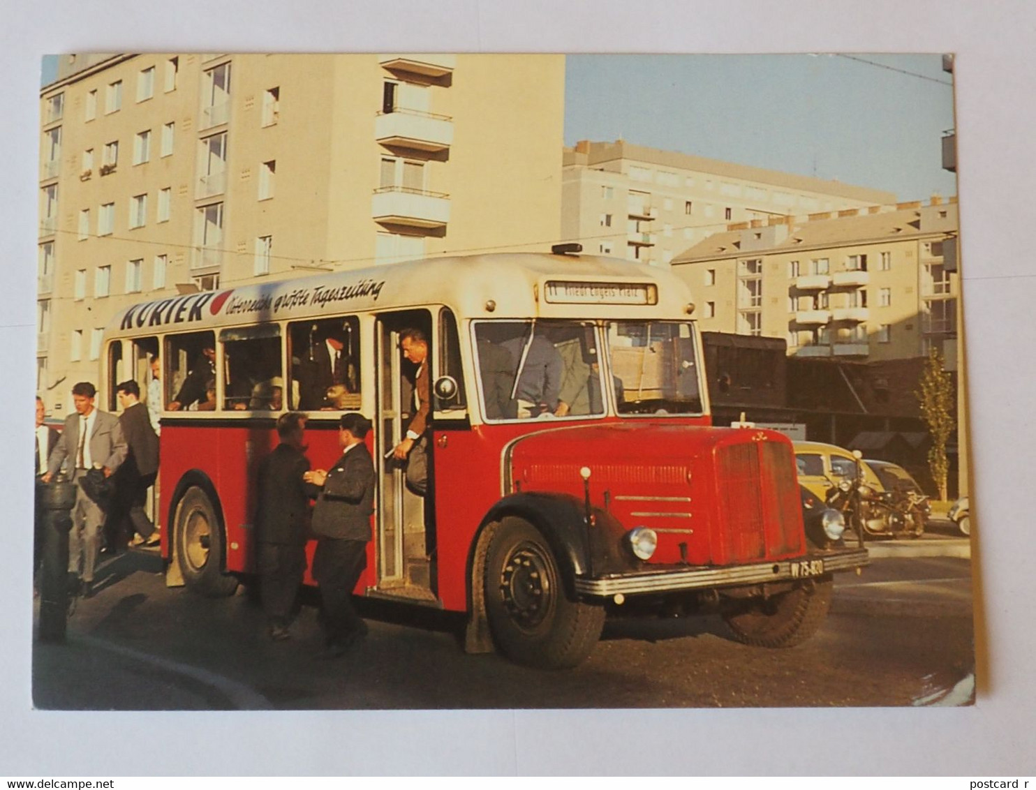 Wiener Stadtwerke Autobus   OGW     A 217 - Bus & Autocars