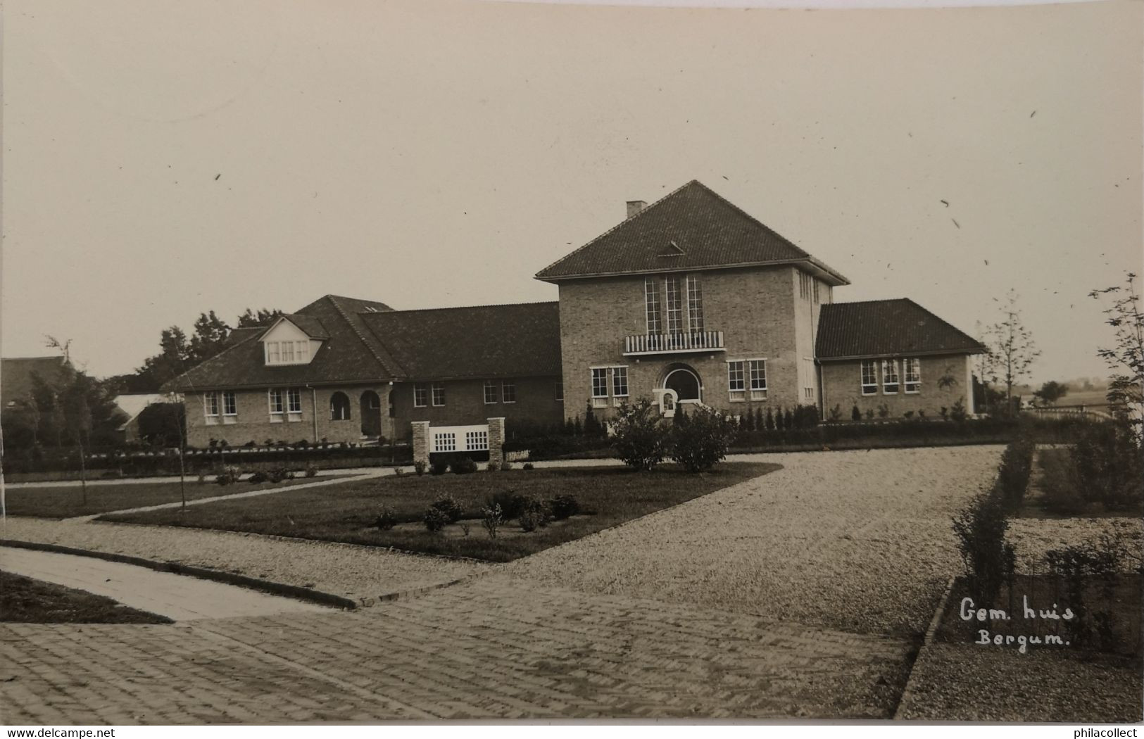 Burgum - Bergum (Frl.) FOTOKAART // Zicht Gem. Huis 19?? - Otros & Sin Clasificación