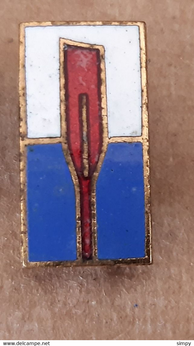 Rowing  Federation Of Yugoslavia Vintage Enamel Badge Pin - Rowing