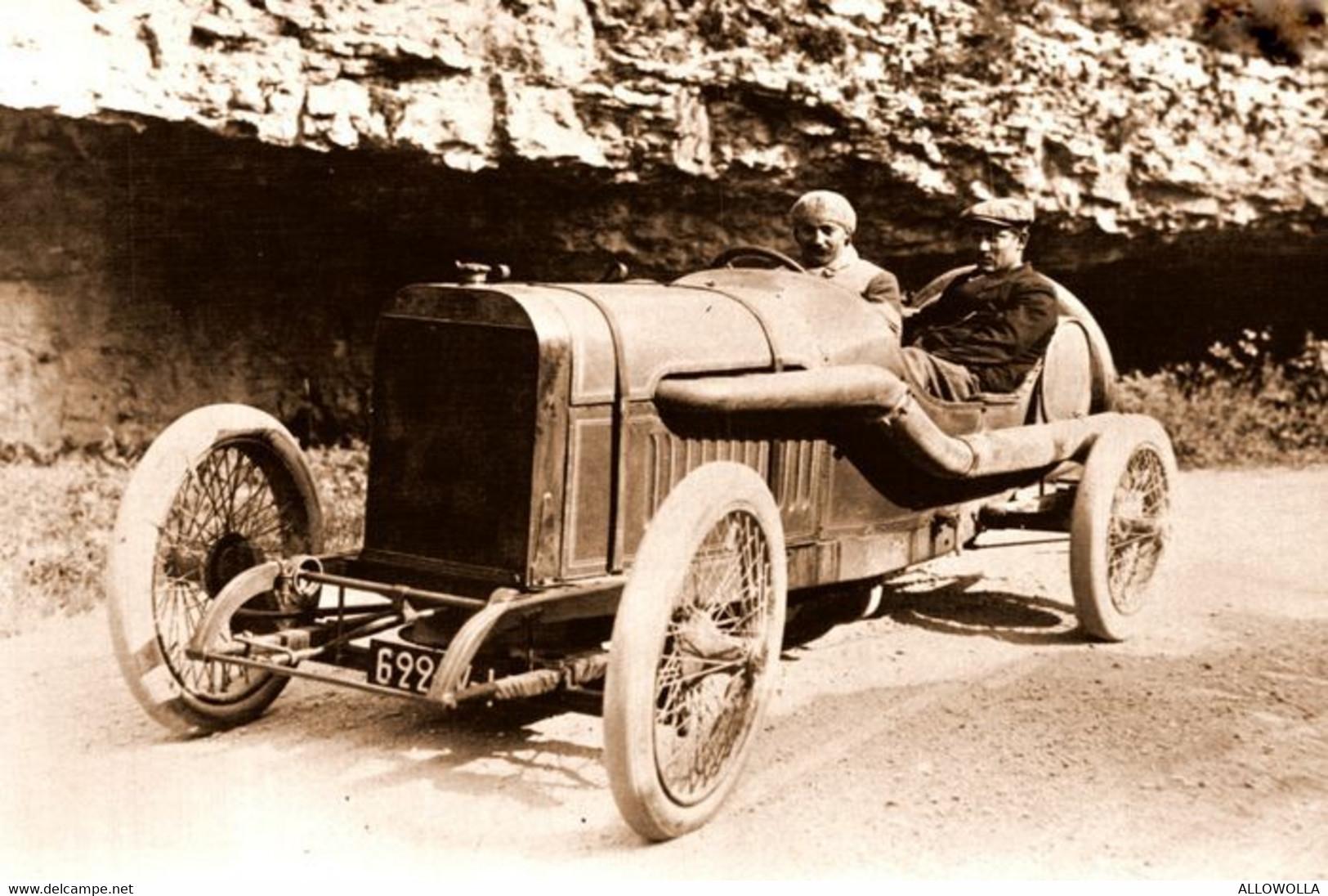 16147"PEUGEOT ENTRE 1900 ET 1940-LA PHOTO EST UNE IMPRESSION RECENTE D'UN LABORATOIRE PHOTO PROFESSIONEL-Cm. 10 X 15 - Auto's