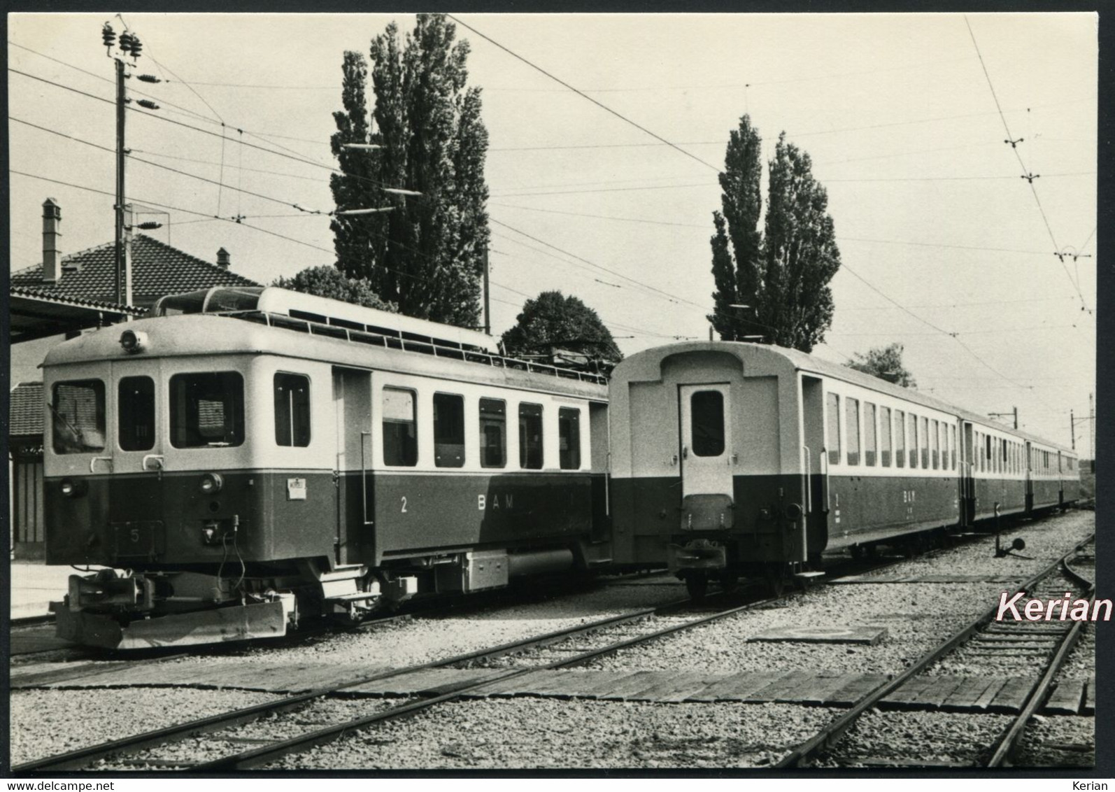 BAM - Gare De Bière 1967 - L'ABDe 4/4 5 à Fenêtres Symétriques. - Edit. BVA (carte Moderne) - Voir 2 Scans Larges - Bière