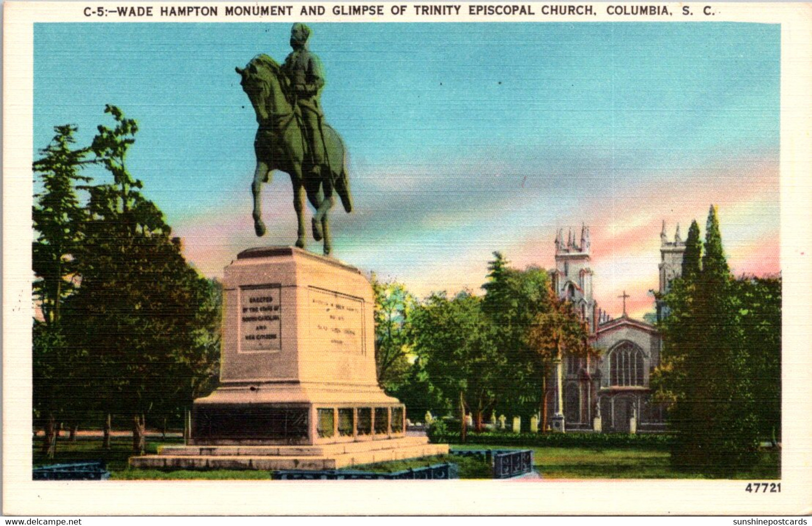 South Carolina Columbia Wade Hampton Monument And Glimpse Of Trinity Episcopal Church - Columbia