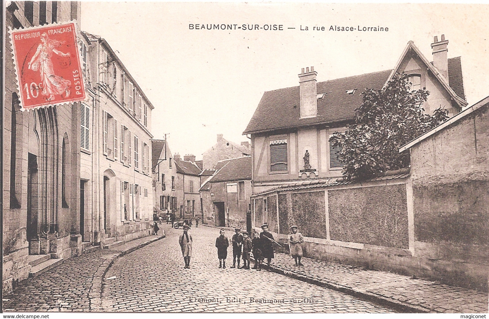 CPA - Beaumont-sur-Oise - La Rue Alsace Lorraine - Beaumont