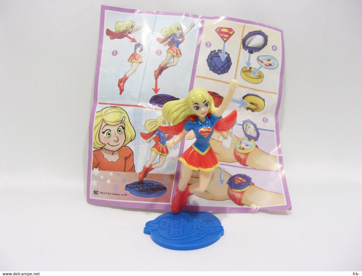 Kinder Maxi  Dc Super Hero Girls Seb 20 A + Bpz - Maxi (Kinder-)