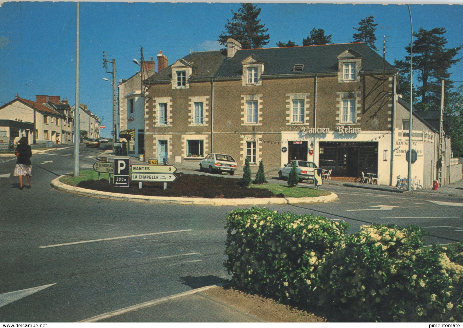 ORVAULT LA PLACE DE L'EGLISE BAR HOTEL L'ANCIEN RELAIS - Orvault