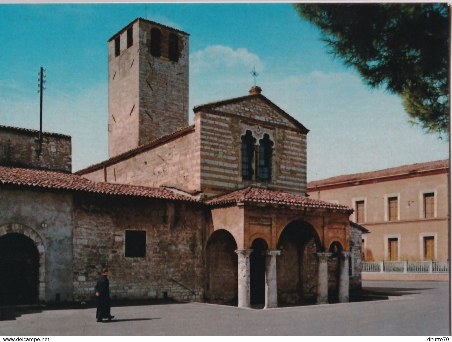 Foligno - Chiesa Di S.maria Infraportas - Formato Grande Non Viaggiata – FE390 - Foligno