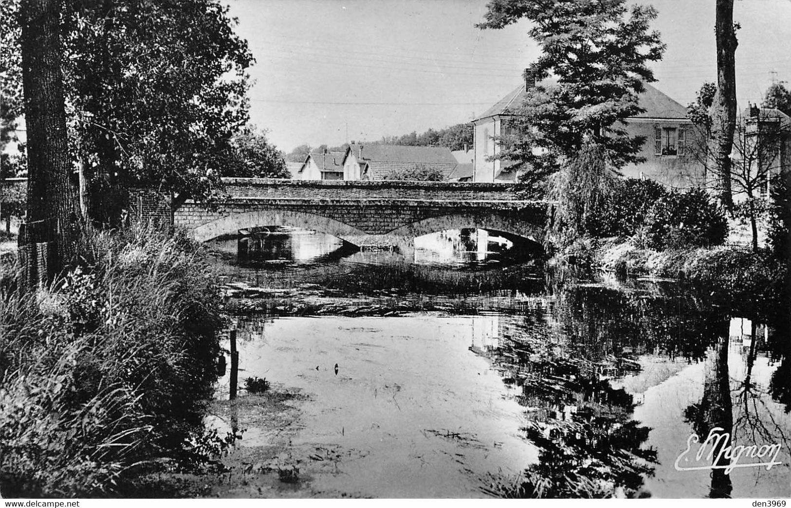 JOUY (Eure-et-Loir) - Le Pont Sur L'Eure - Jouy