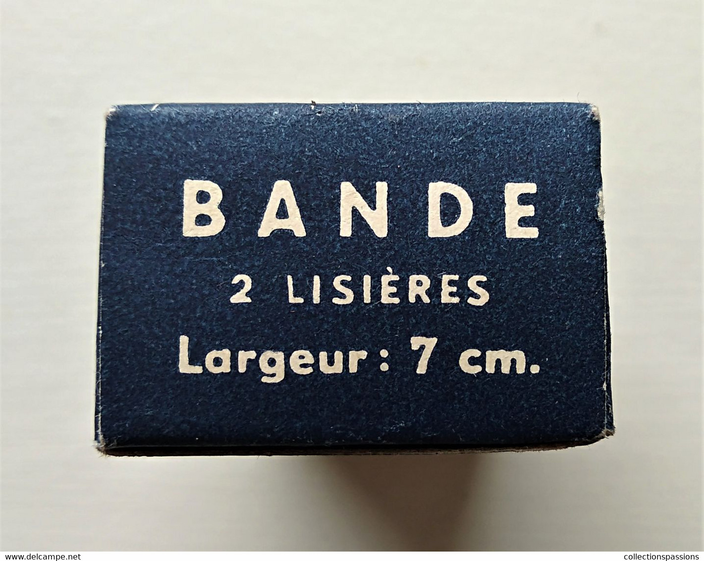 - Ancienne Boite En Carton - Bande De Gaze Hydrophile - Objet De Collection - Pharmacie - - Medizinische Und Zahnmedizinische Geräte