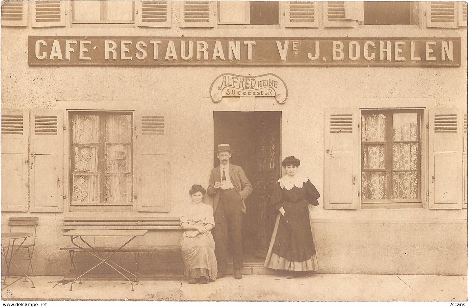 Dépt 90 - VALDOIE (1, Rue De Turenne) - CARTE-PHOTO Devanture CAFÉ-RESTAURANT Alfred HEINÉ (succ. De Jacques BOCHELEN) - Valdoie