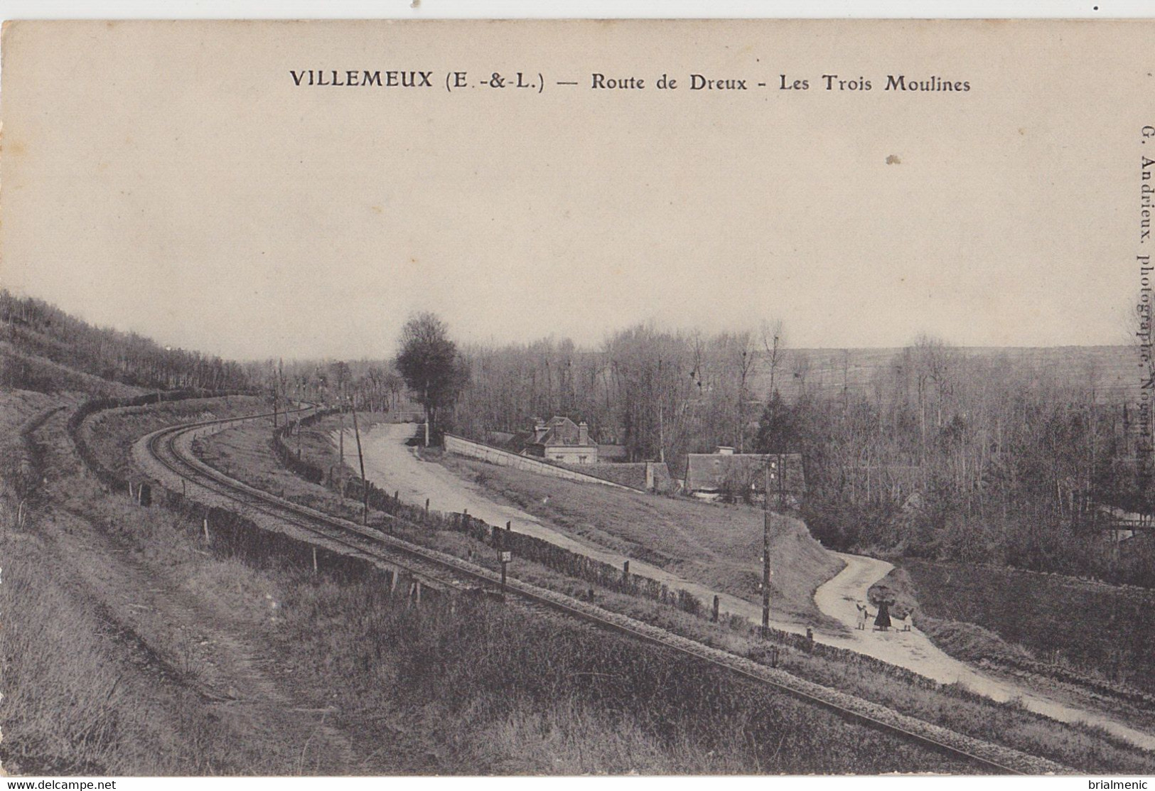 VILLEMEUX  Route De Dreux   Les 3 Moulins - Villemeux-sur-Eure