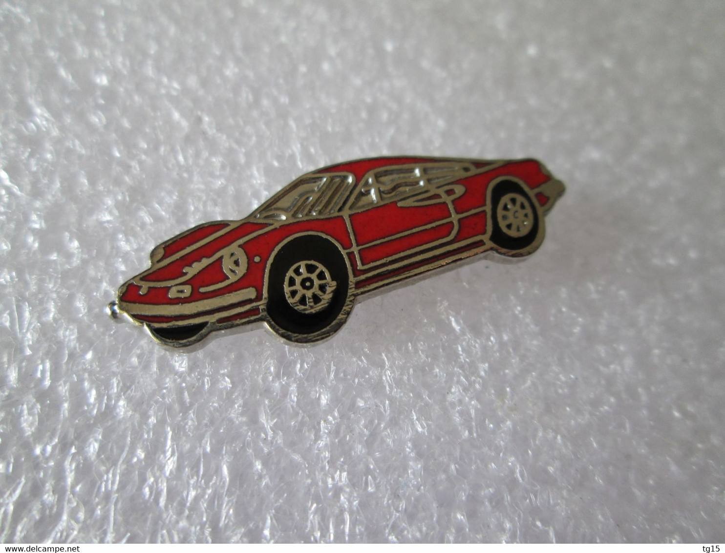 PIN'S    FERRARI  DINO  246 GT  Email Grand Feu - Ferrari