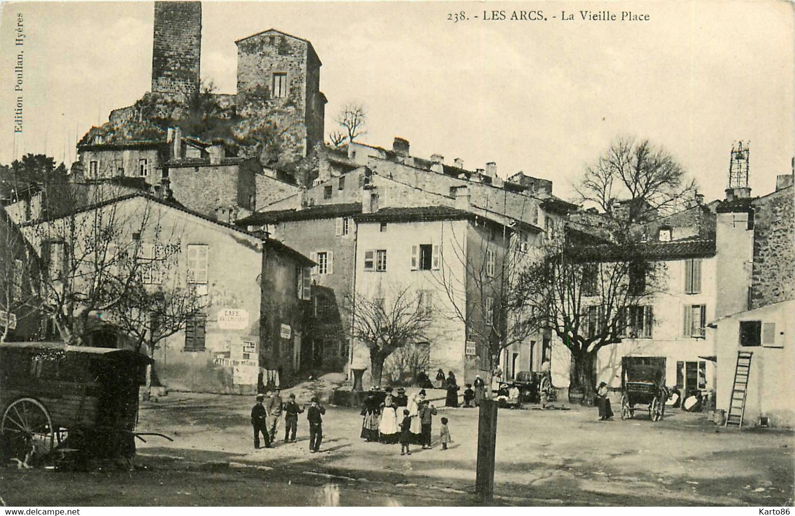 Les Arcs * La Vieille Place Du Village * Café Restaurant * Villageois - Les Arcs