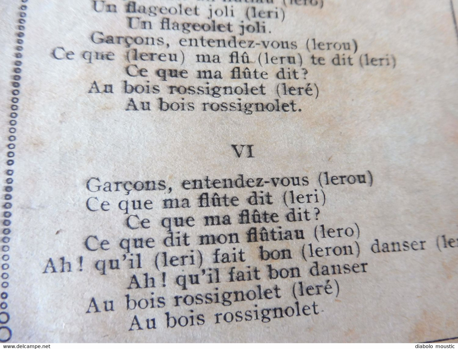 Année 1933  GUIGNOL Cinéma de la Jeunesse ...mais pas que ! ( Bascona, La Grotte du Roumi, AVIATION MILITAIRE, BD, Etc )