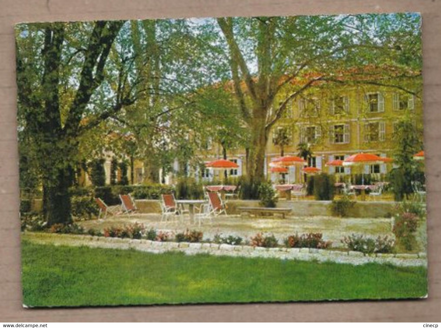 CPSM 84 - BEAUMES DE VENISE - Hostellerie Du Château - Hôtel Restaurant TB PLAN Devanture Terrasse Etablissement - Beaumes De Venise