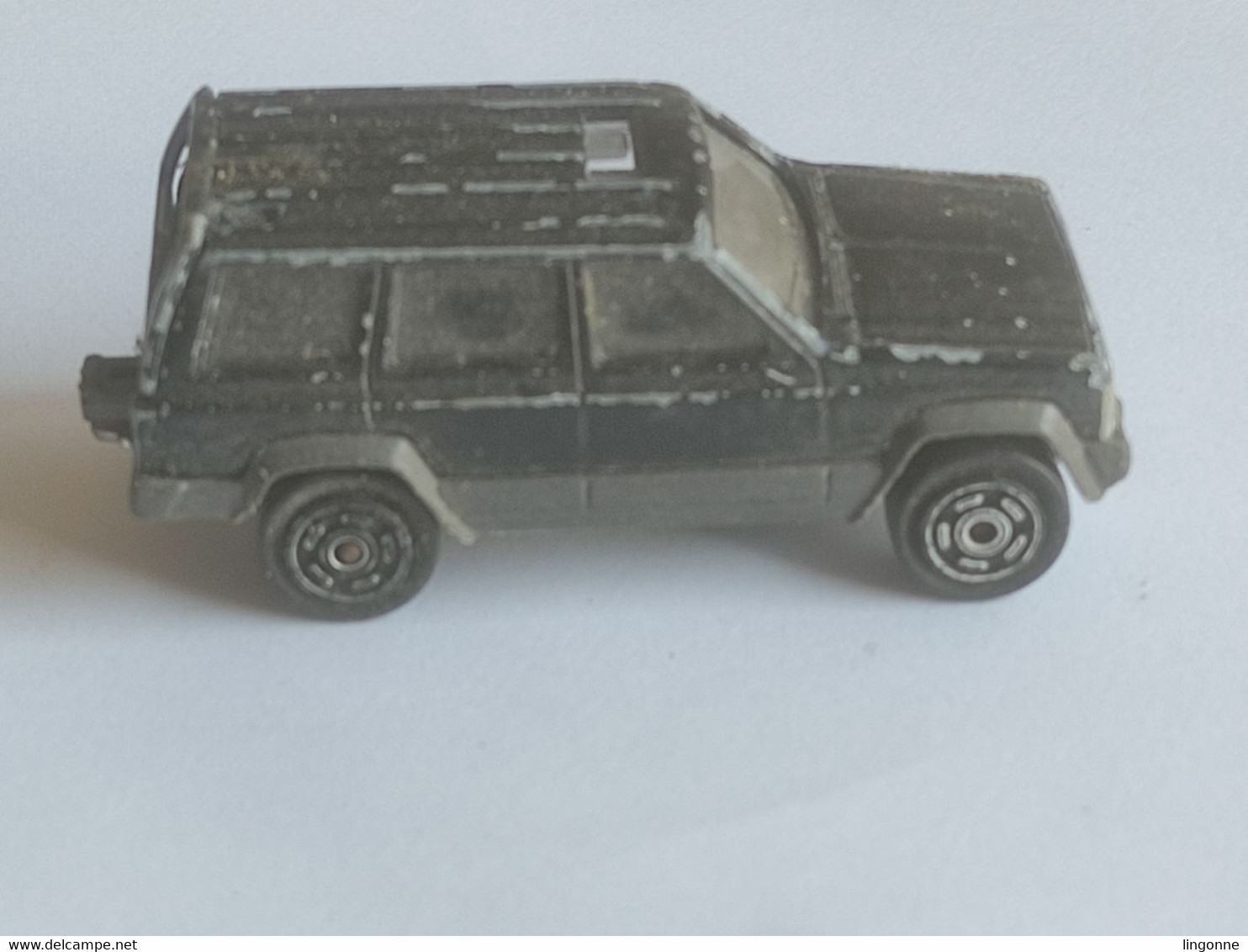 MAJORETTE JEEP CHEROKEE N° 224 1/60 - Majorette