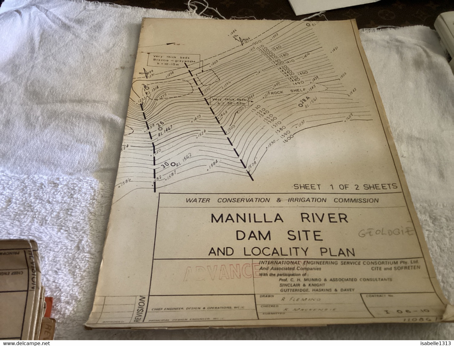 WATER CONSERVATION & IRRIGATION COMMISSION MANILLA RIVER UPSTREAM SITE FILL TYPE DAM. LAYOUT AND CROSS SECTIONS - Arbeitsbeschaffung