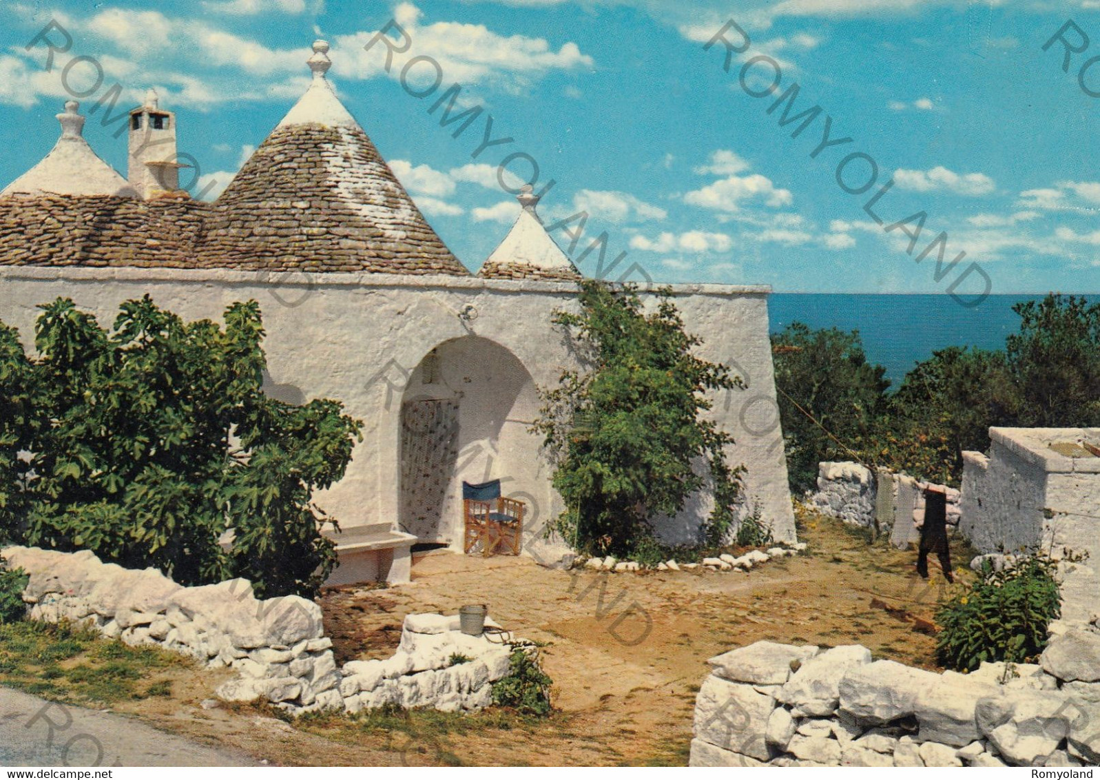 CARTOLINA  FASANO,BRINDISI,PUGLIA,LA SELVA-I TRULLI,BELLA ITALIA,STORIA,MEMORIA,RELIGIONE,IMPERO ROMANO,VIAGGIATA 1970 - Brindisi