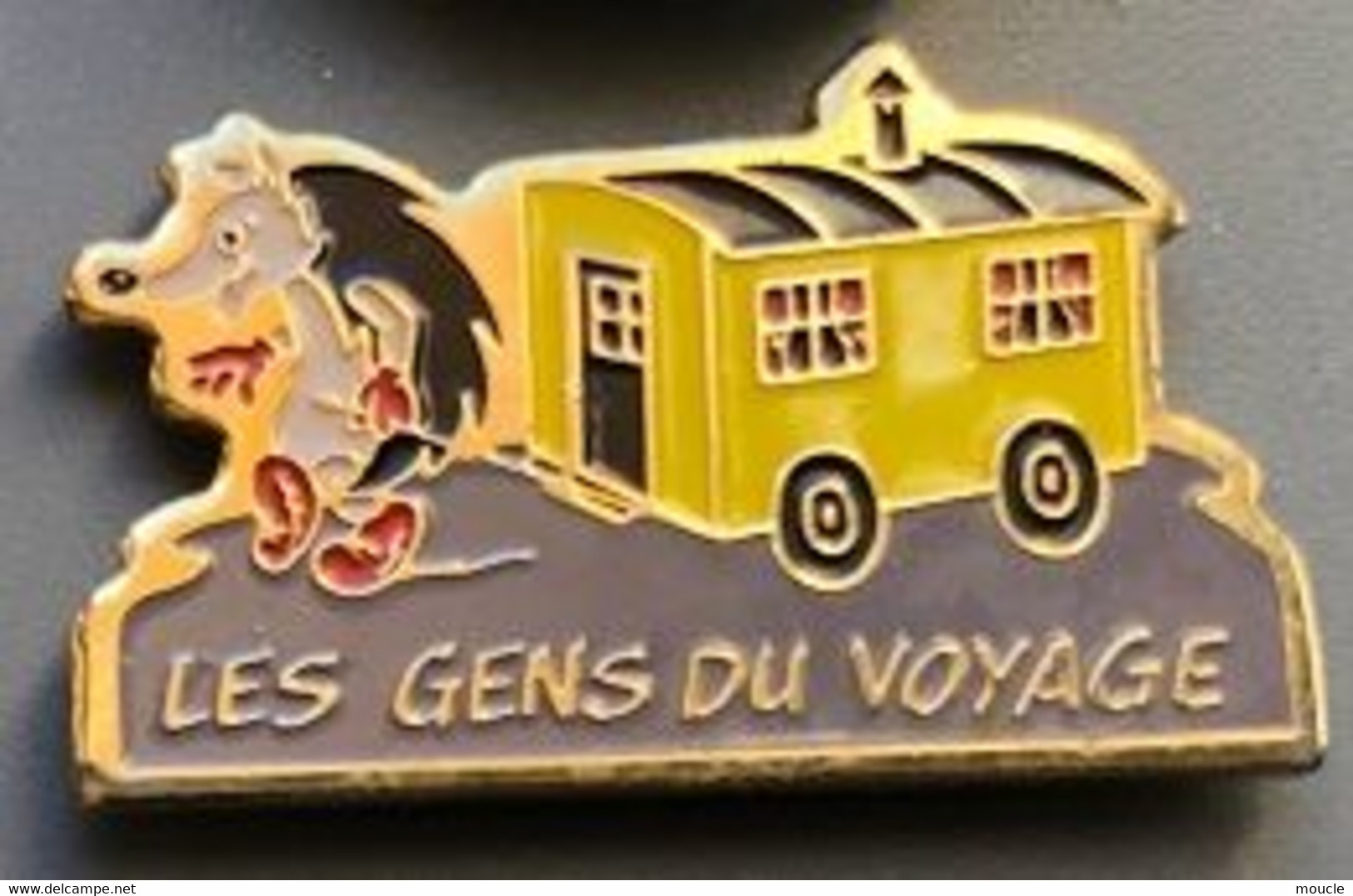 LES GENS DU VOYAGE - CARAVANE JAUNE - HERISSON - CHARIOT - YELLOW CARAVAN  -     (30) - Celebrities