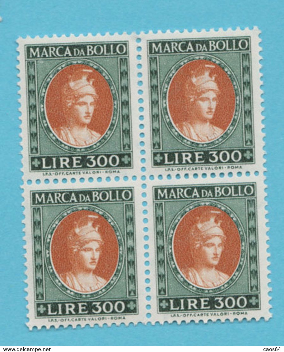 ITALIA Reveneu Fiscali Marca Bollo Tax  Lire 300   - Quartina MNH - Revenue Stamps