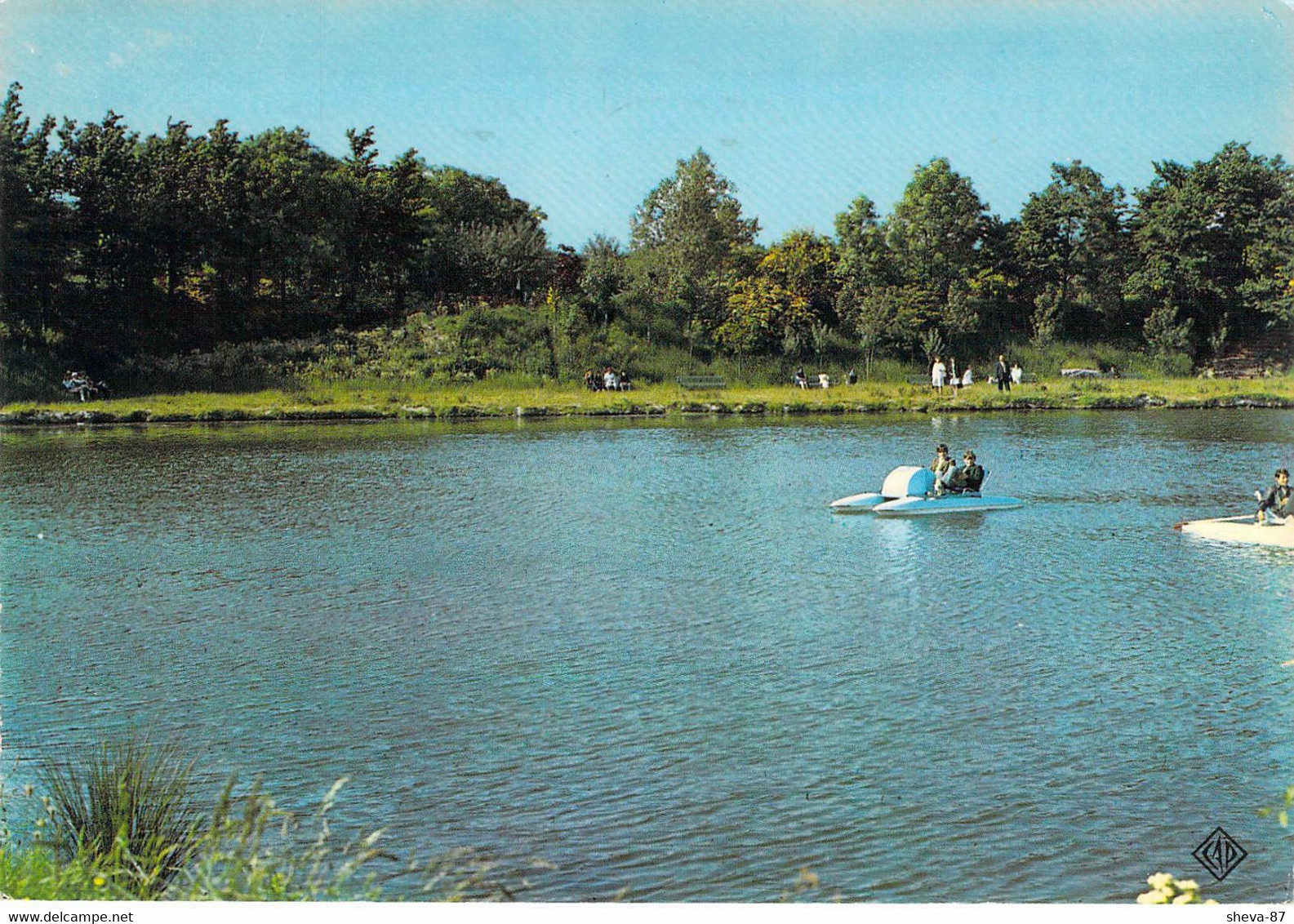 59 - Coudekerque Branche - Le Jardin Public Et Son Plan D'eau - Coudekerque Branche