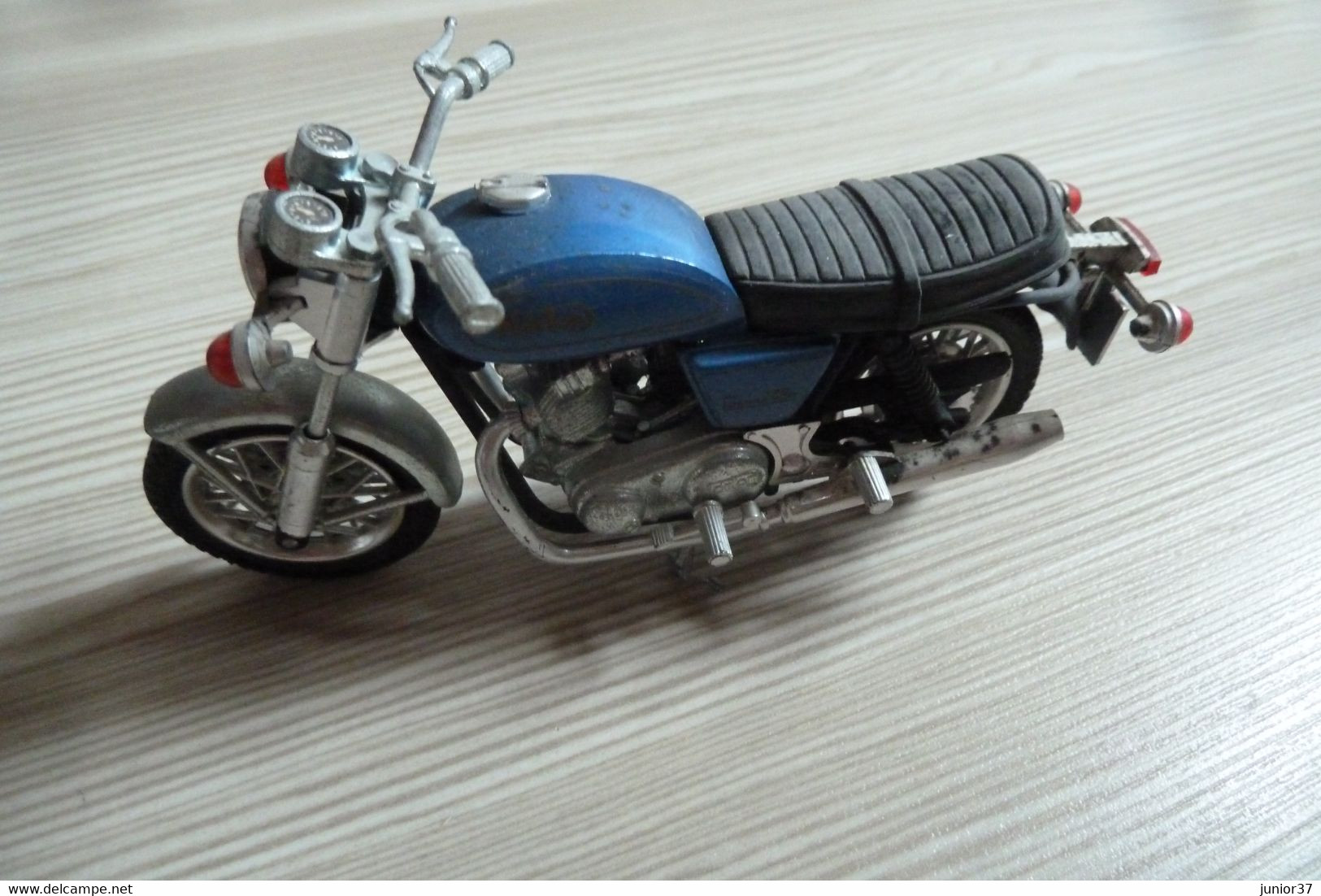 Moto Norton 750 Commando De Marque Polistil 1/12 - Motos