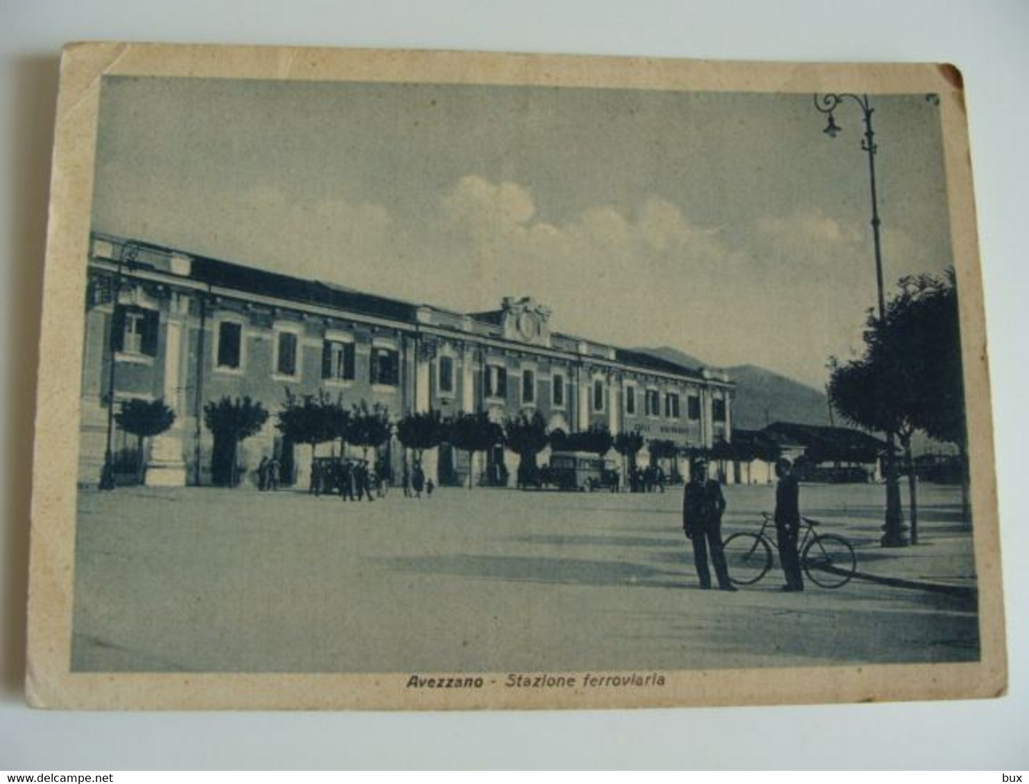 AVEZZANO  STAZIONE FERROVIARIA  L'AQUILA    ABRUZZO  NON  VIAGGIATA IMM. OPACA BOLLO REGNO ROVINATO - Avezzano