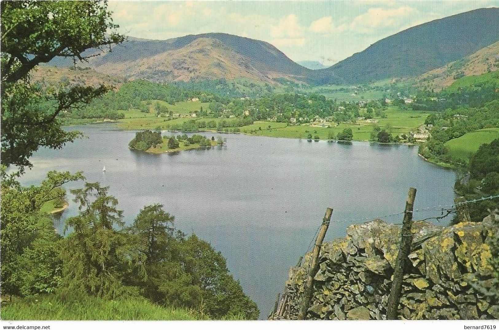 Royaume -  Uni  -    Grasmere  -     The  Lake And Village - Ambleside