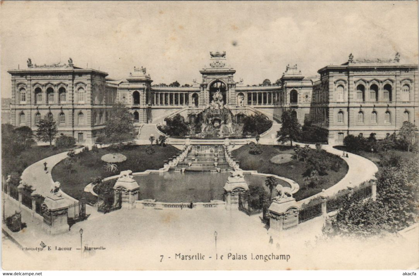 CPA MARSEILLE - Le Palais Longchamp (156727) - Cinq Avenues, Chave, Blancarde, Chutes Lavies