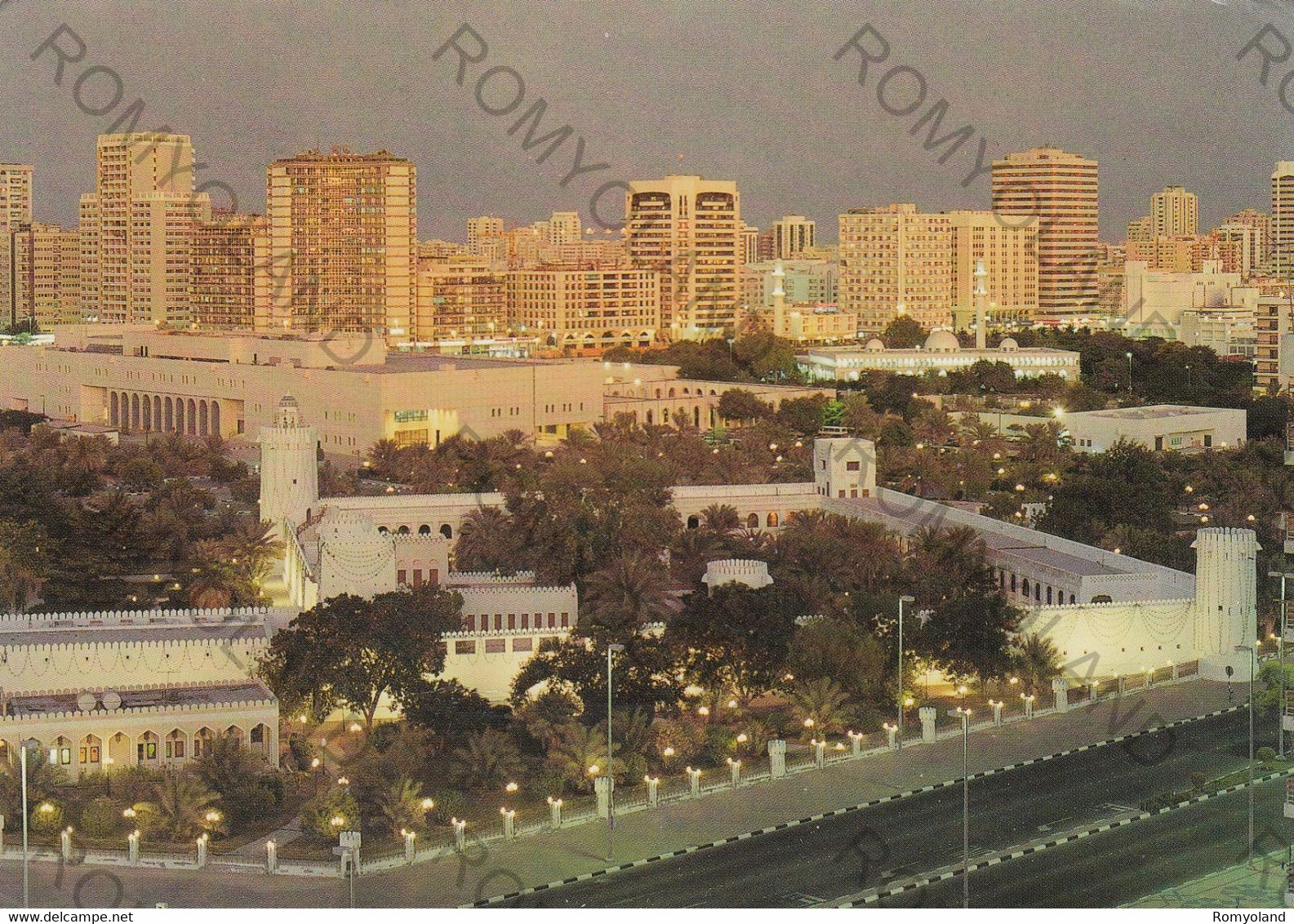 CARTOLINA  ABU DHABI,EMIRATI ARABI UNITI,VIAGGIATA 1995 - Emiratos Arábes Unidos