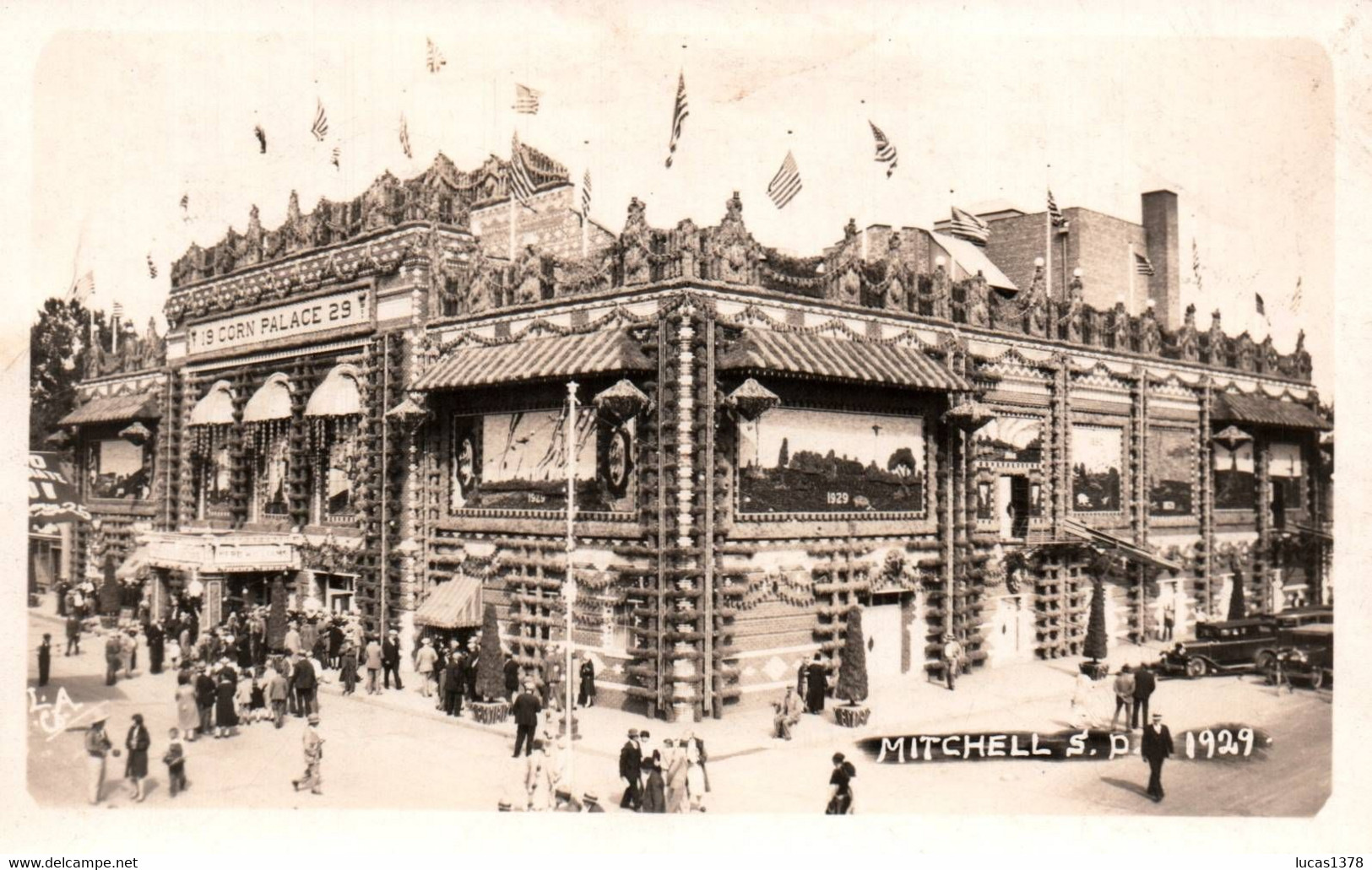 SOUTH-DAKOTA CORN PALACE - ANNEE 1929 ANIMEE VOITURES CAMIONS / MITCHELL - S P PHOTO - Other & Unclassified