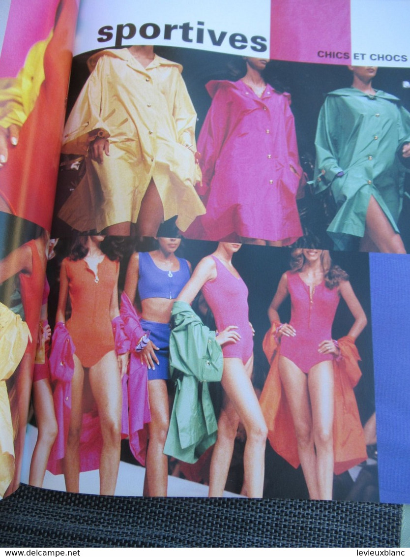 MODE/ Catalogue grand format  de prestige/ CELINE/Printemps Eté 92/ Vêtements Chaussures Bijoux et Sacs/ 1992     MOD34