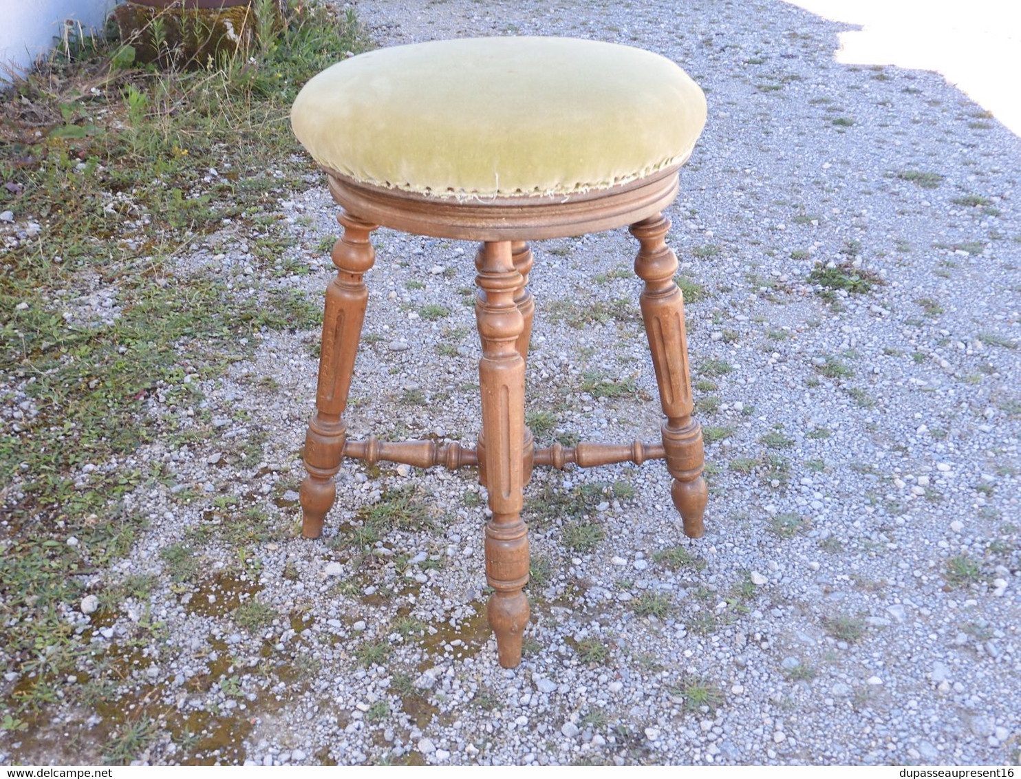 *ANCIEN TABOURET DE PIANO XIXe NIII PIEDS BOIS CLAIR TISSU VELOURS VERT Déco    E - Sedie