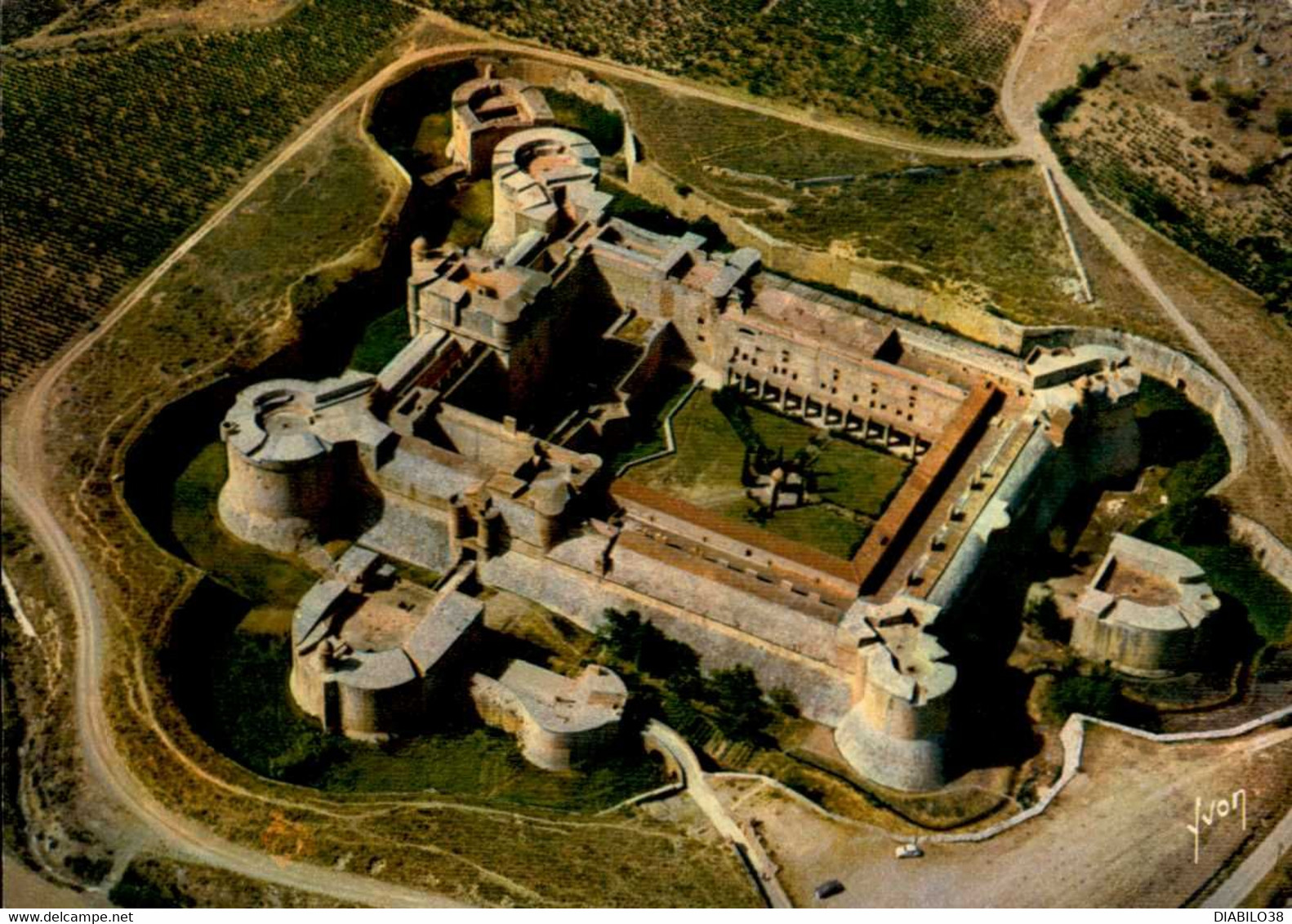 SALSES     ( PYRENEES ORIENTALES )     CHATEAU-FORT - Salses