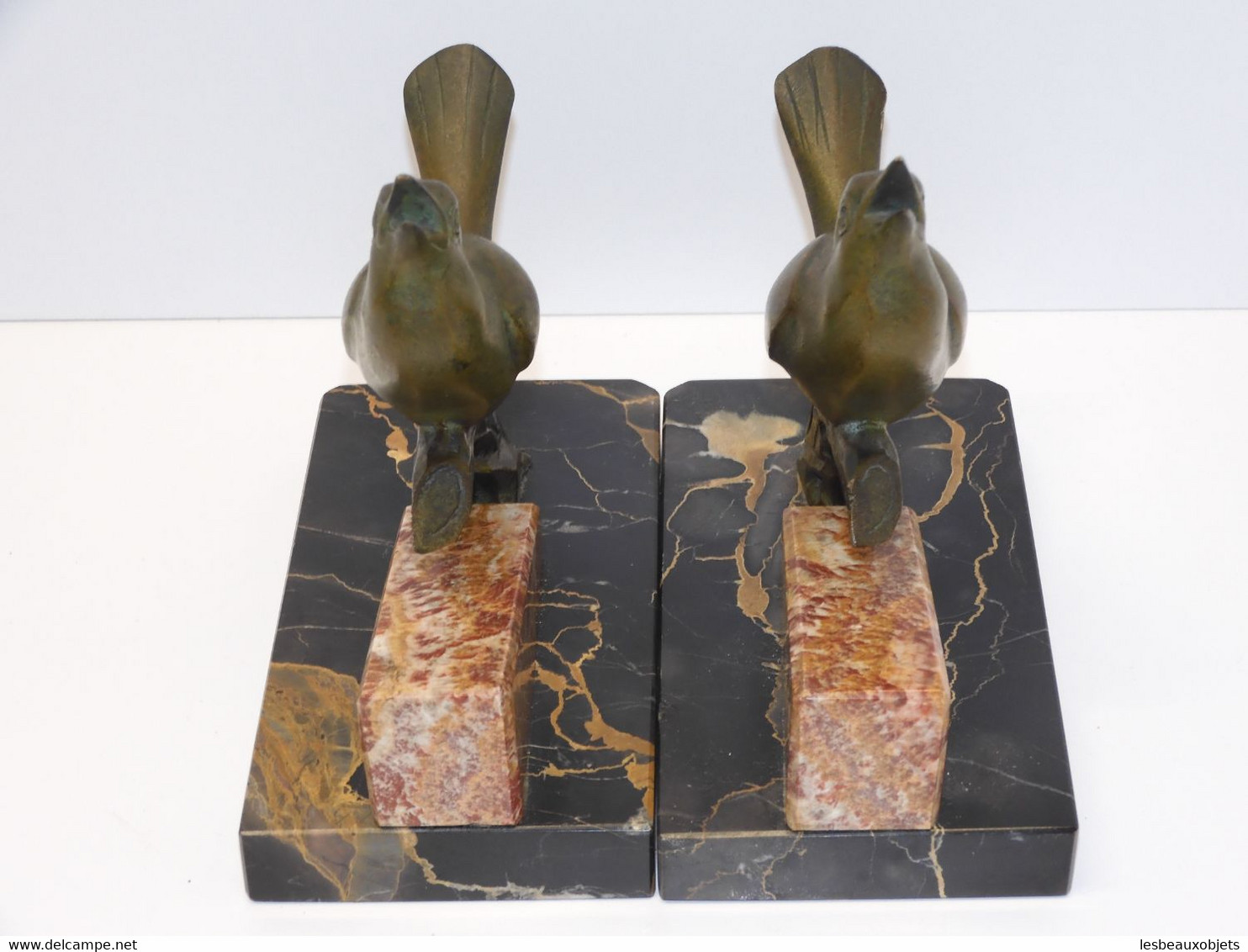 *BELLE PAIRE OISEAUX BRONZE ART DECO SERRE LIVRES PATINE VERTE SOCLE MARBRE   E