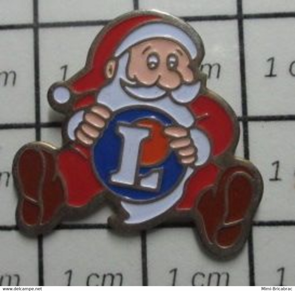 2322 Pin's Pins / Beau Et Rare / THEME : NOEL / PERE NOEL MAGASIN LECLERC - Noël