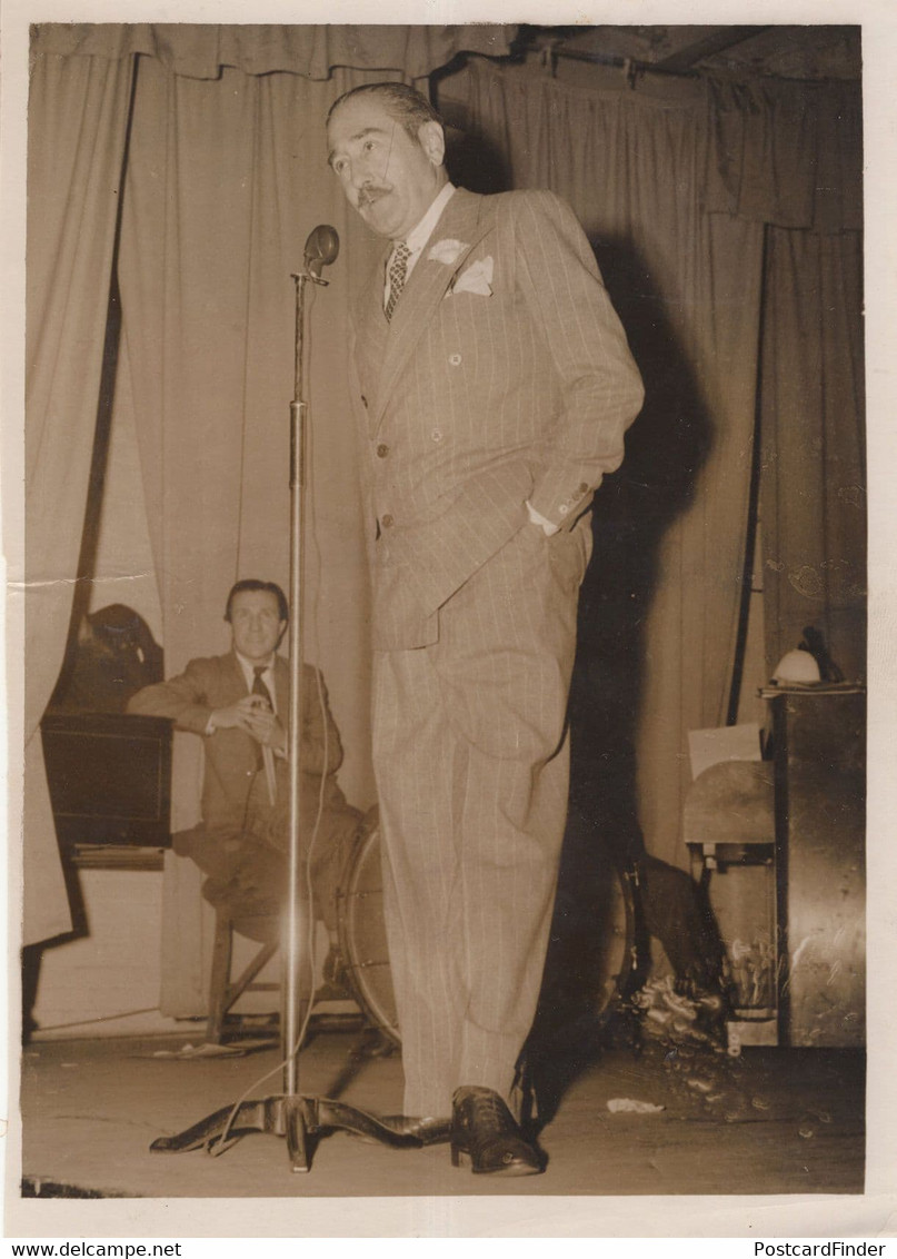 Adolphe Menjou At WW2 Military Concert Film Actor Press Photo - Handtekening