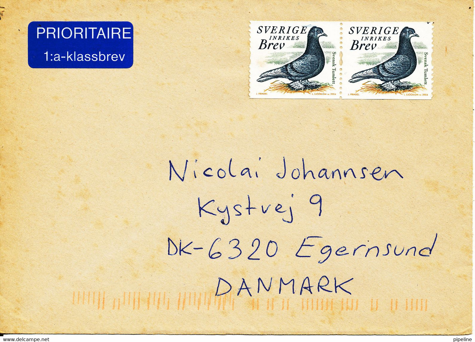 Sweden Cover Sent To Denmark 2004 (pigeon On The Stamps But No Postmarks On Stamps Or Cover) - Brieven En Documenten