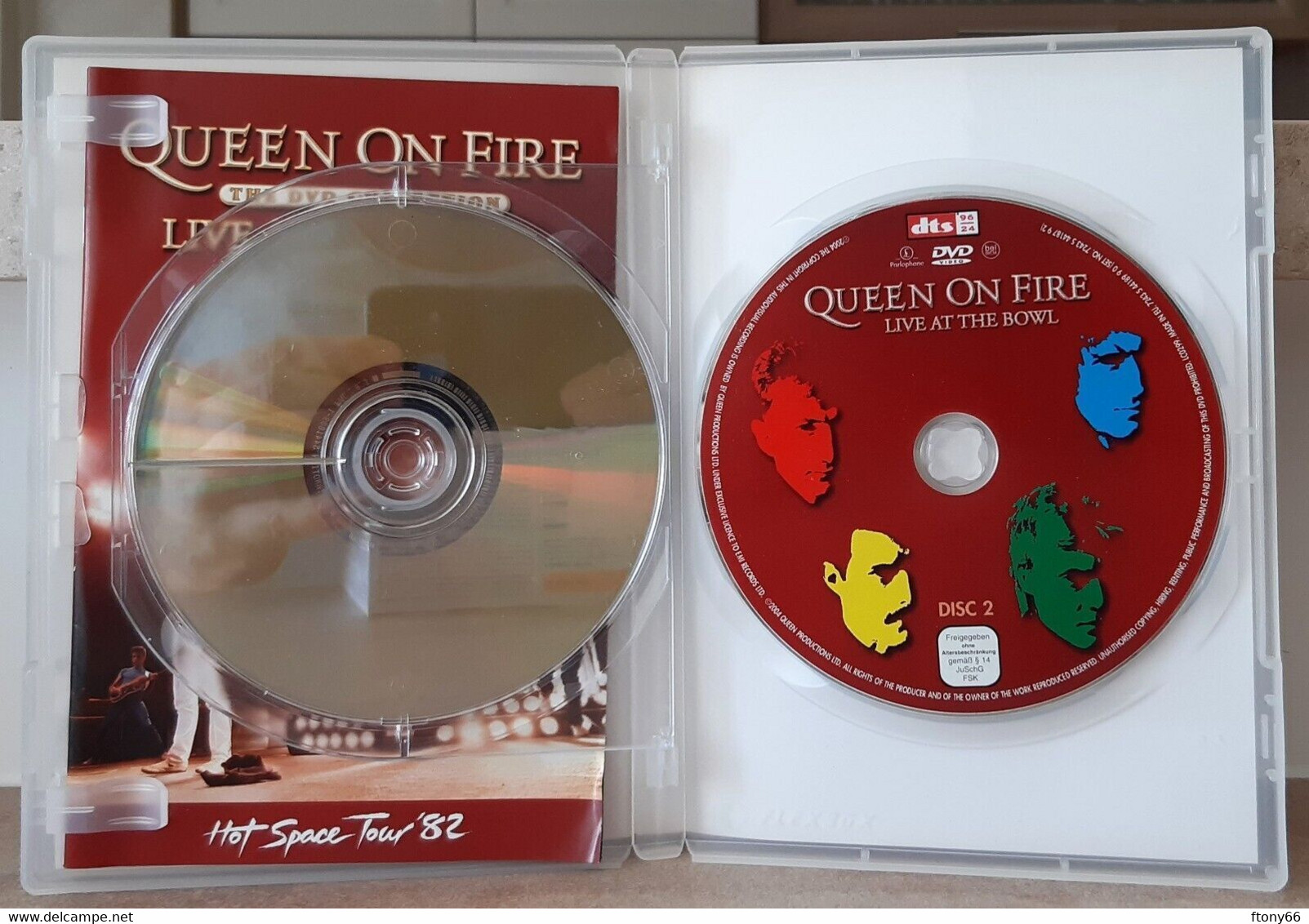 MA22 QUEEN ON FIRE LIVE AT THE BOWL - EMI Music 2 DVD - Concert & Music