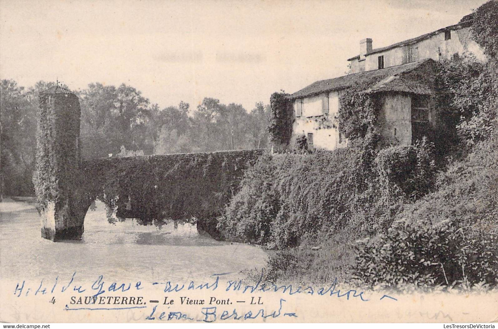 CPA - 30 - SAUVETERRE - Le Vieux Pont - LEVY Et Neurdein - PARIS - Sauveterre De Bearn