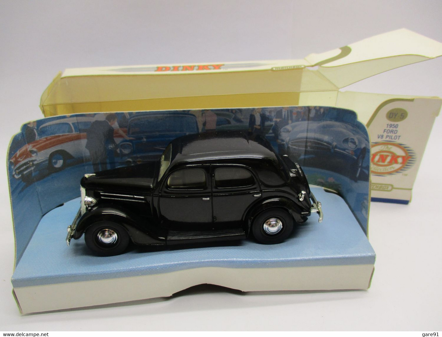 Dinky Matchbox  FORD  V8 Pilot - Dinky