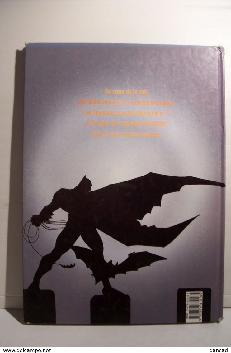 LIVRE   - BATMAN  - DARK KNIGHT 1 - Frank Miller   ( 1989 ) - - Batman